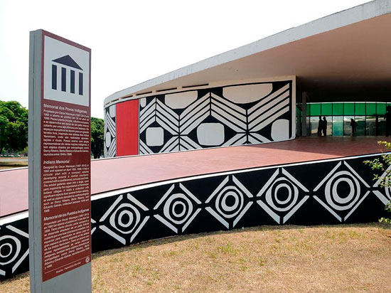 Memorial dos Povos Indígenas